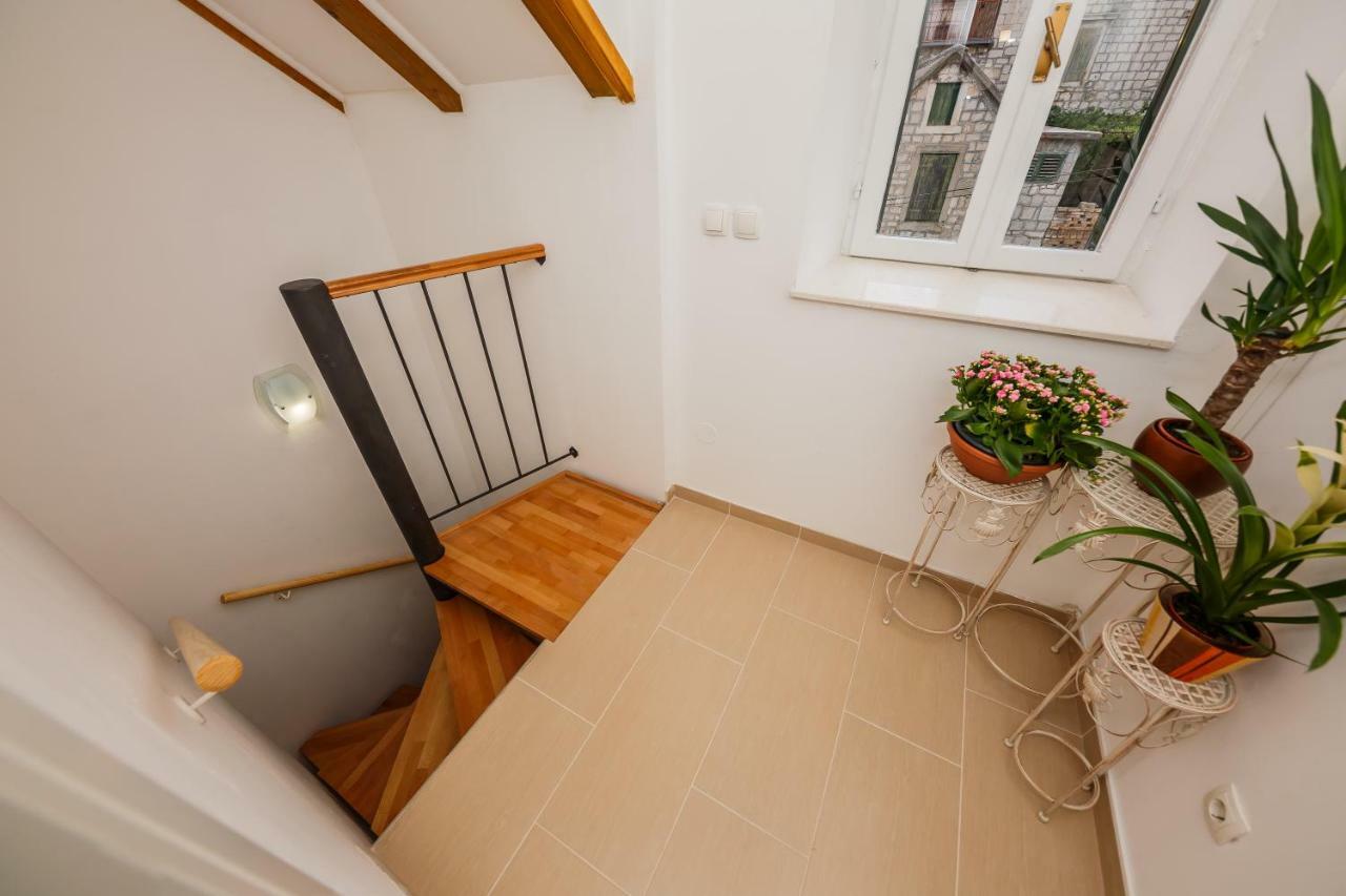 Apartman Mare Kastela Exterior photo