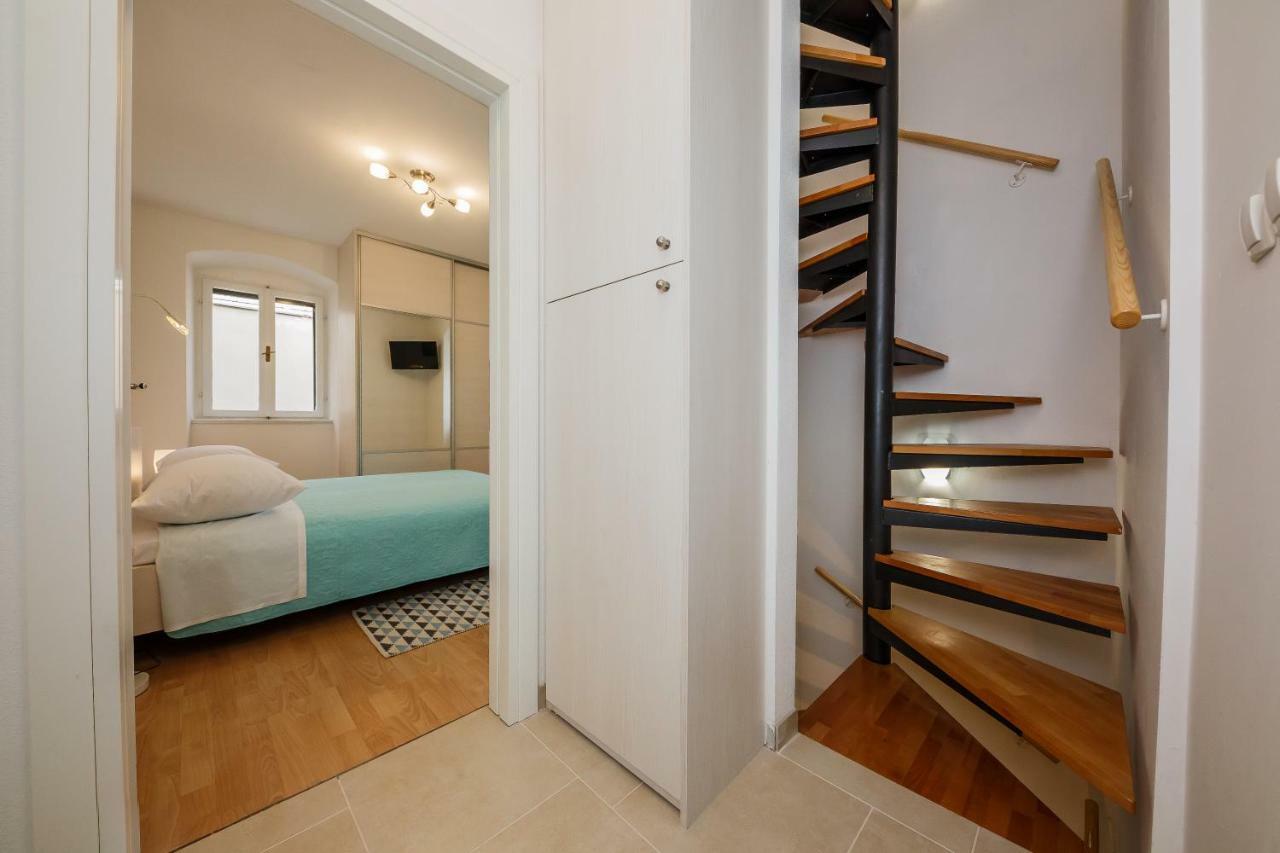 Apartman Mare Kastela Exterior photo