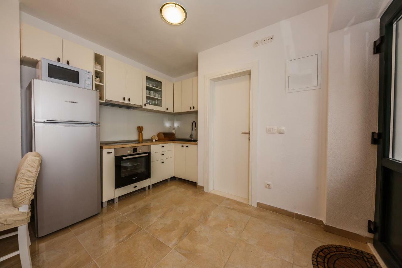 Apartman Mare Kastela Exterior photo
