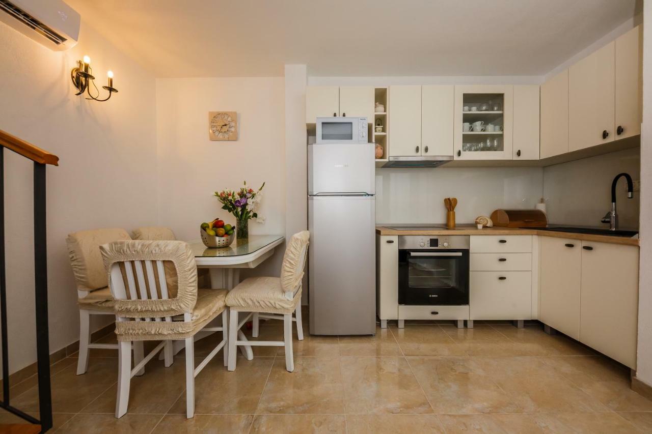 Apartman Mare Kastela Exterior photo